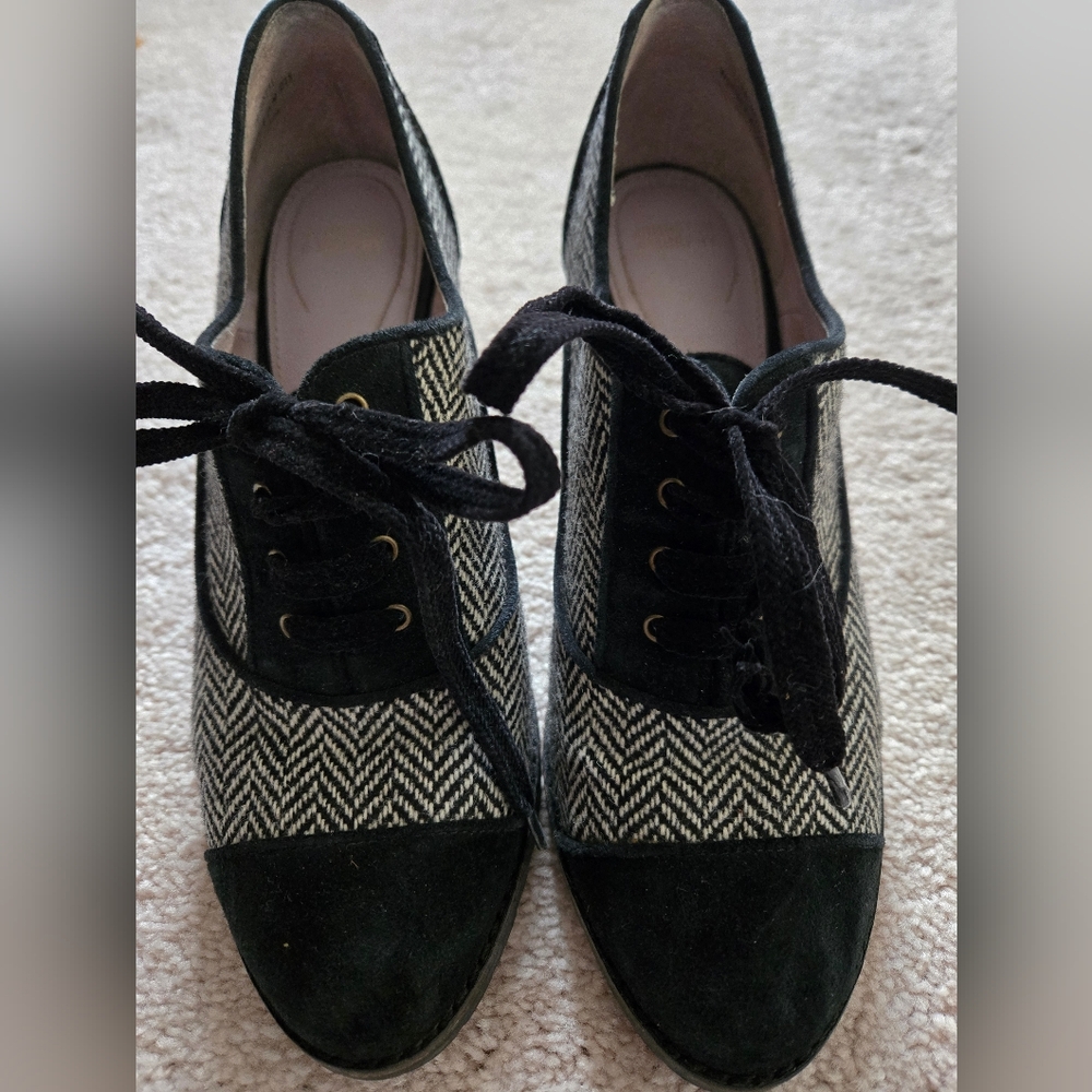 Johnston and Murphy Tweed Heels